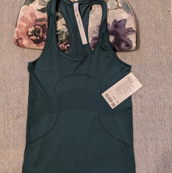 lululemon athletica Tops - lululemon swiftly tech racerback tank
